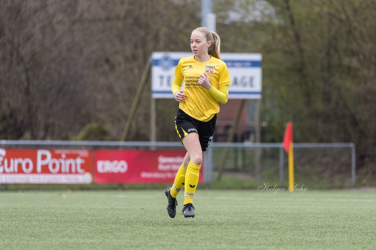 Bild 99 - F SSC Hagen Ahrensburg - SV Frisia Risum-Lindholm : Ergebnis: 1:2